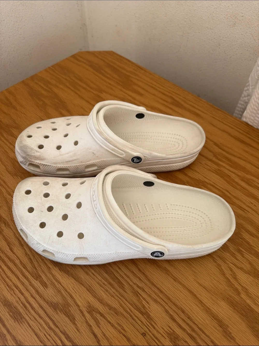 Men’s CROCS White Classic Clog - Size 12
